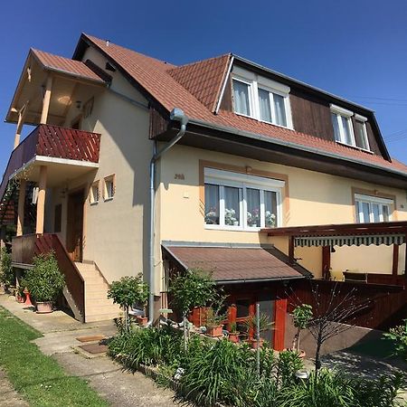 Fecske Vendeghaz Apartment Heviz Luaran gambar